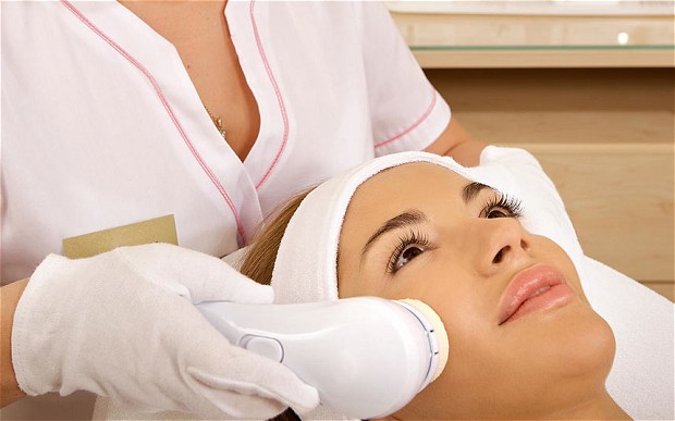 Różne zabiegi dla ciała polecane przez kosmetyczkę